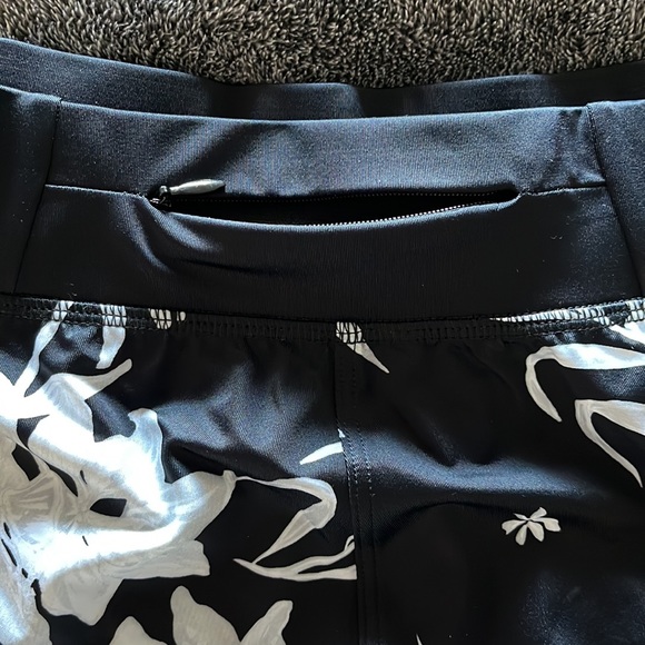 NWT Roxy Swim Technical Shorts sz S - Picture 6 of 7